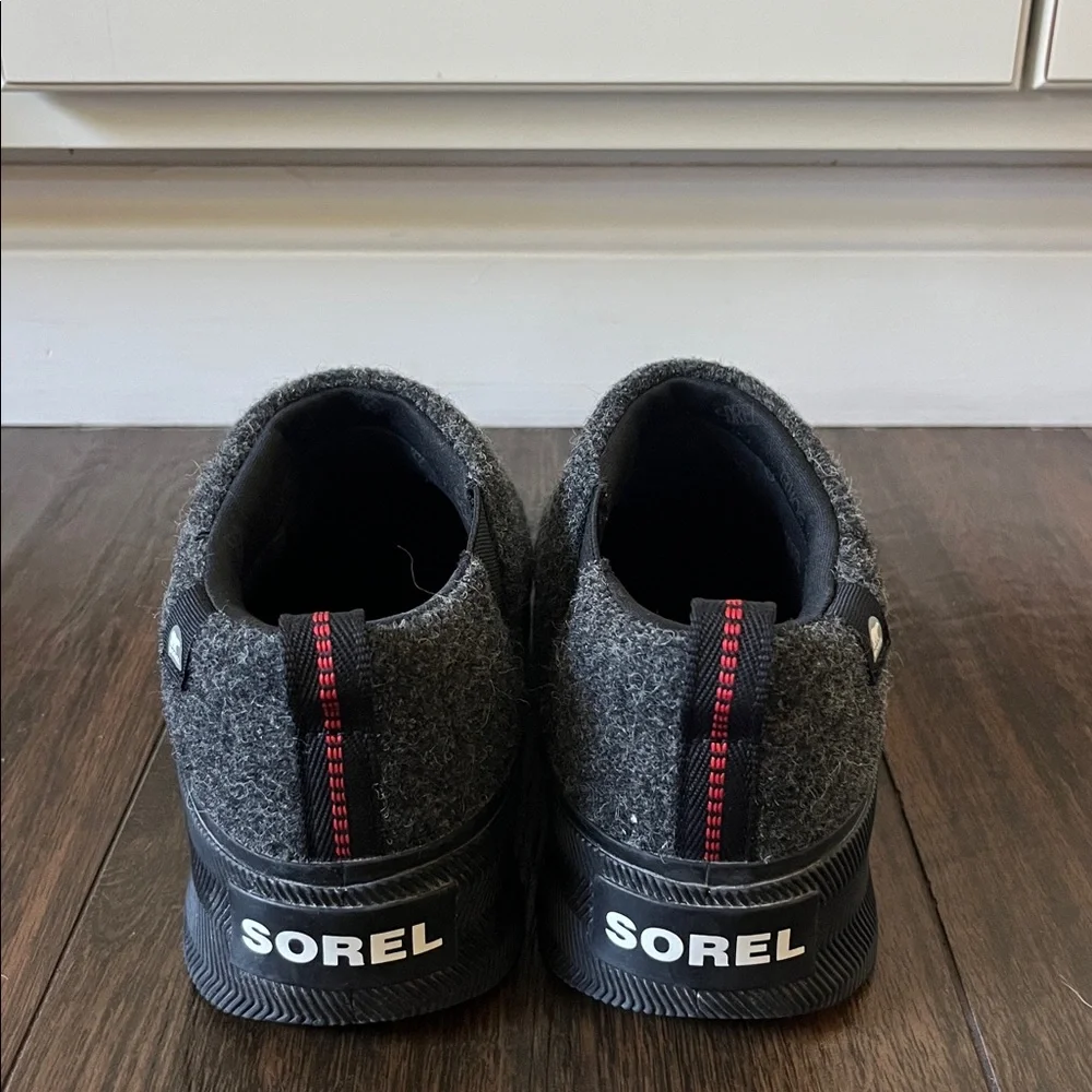 Sorel shoe that